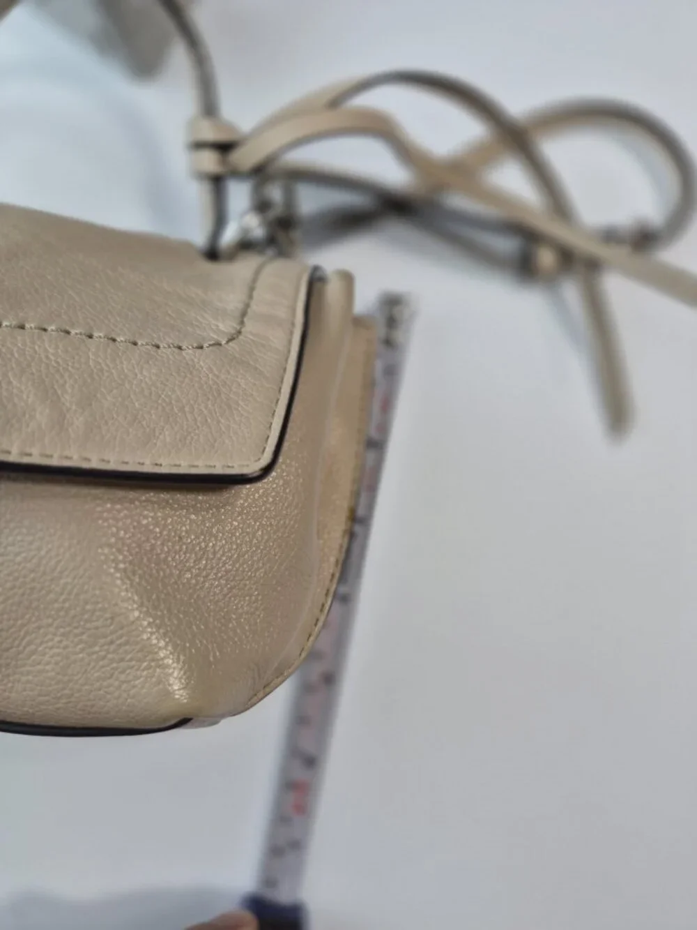 Rebecca Minkoff Crossbody Bag Cream Leather Fringe Adjustable Strap Handle